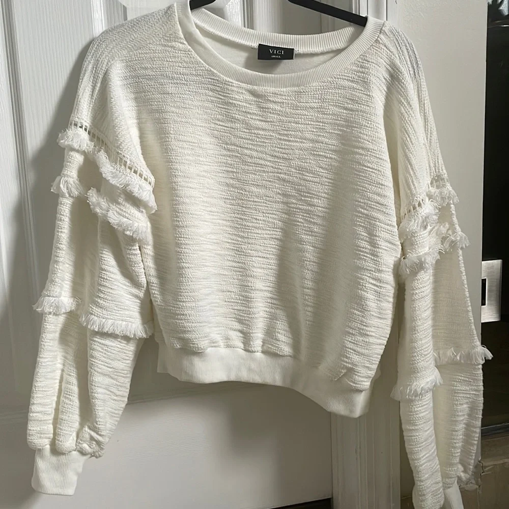Vici White Sweater - Picture 1 of 4